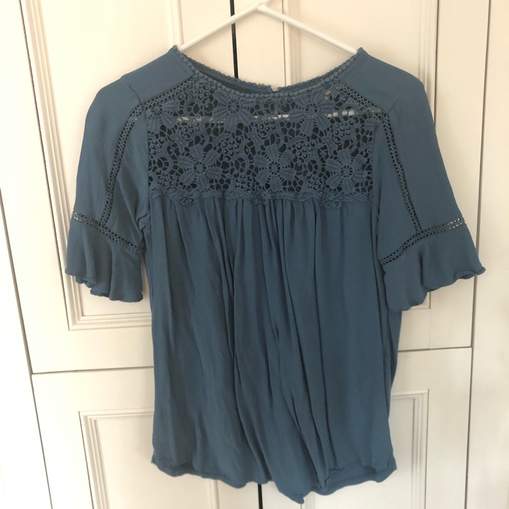 LOFT blue floral shirt